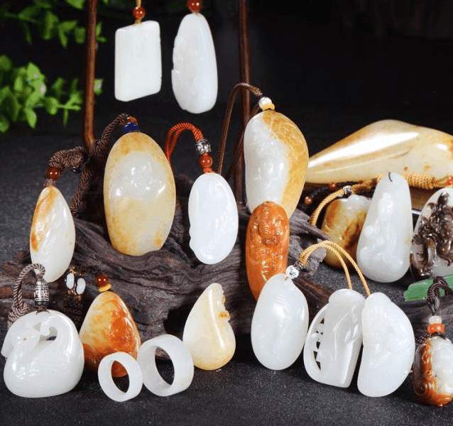 搞玉的都不容易! 互利共赢十白九松、十籽九裂, 和田玉就是这么残忍