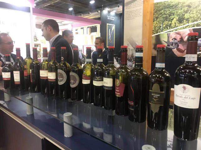 意槲备酒亮相“美食美客逛汝州”