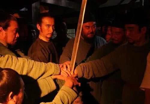 玄武门之变, 为什么没有救驾军队来保护太子李建成?