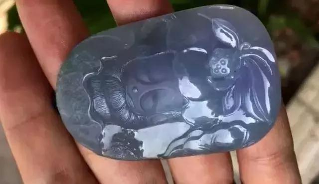 男子拿百万赌玉, 妻子和别人跑了, 差点沦为乞丐, 这块料子救了他