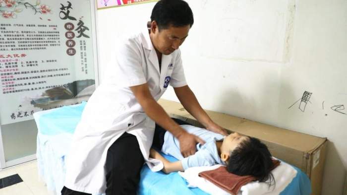 传播健康理念 引领健康潮流 小儿推拿绿色疗法真正为更多父母解忧除愁