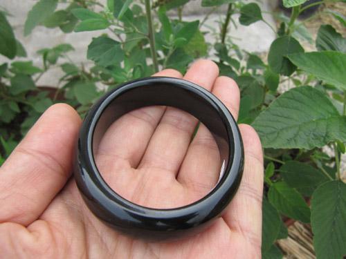 如何鉴别俄罗斯墨玉