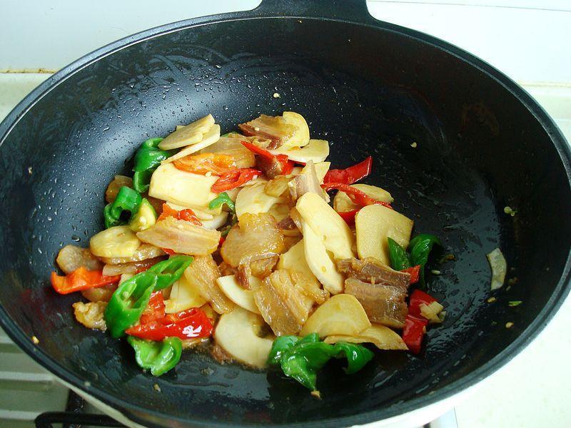 舌尖的诱惑冬笋焖腊肉 舌尖的诱惑冬笋焖腊肉