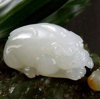 和田玉市场怎么了? 两极分化愈演愈烈, 该如何收藏?