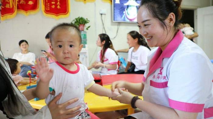 传播健康理念 引领健康潮流 小儿推拿绿色疗法真正为更多父母解忧除愁