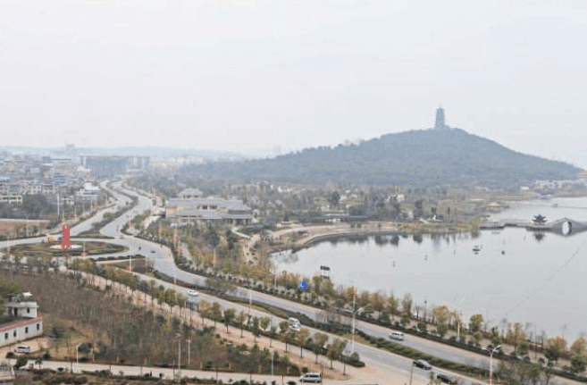 中国又一座空城诞生，仅仅只是个四线小城，房价却排到了全省第三