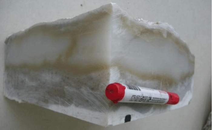 为什么和田玉有“枯竭说”和“崩盘说” 两种观点?