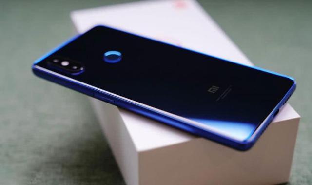 想要畅快王者, 吃鸡, 这四款千元机可能最适合你