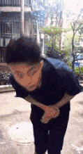 搞笑Gif: 大爷卖肉是认真的! 哈哈不知道是哪里的? 这么有福气能吃上这种肉!