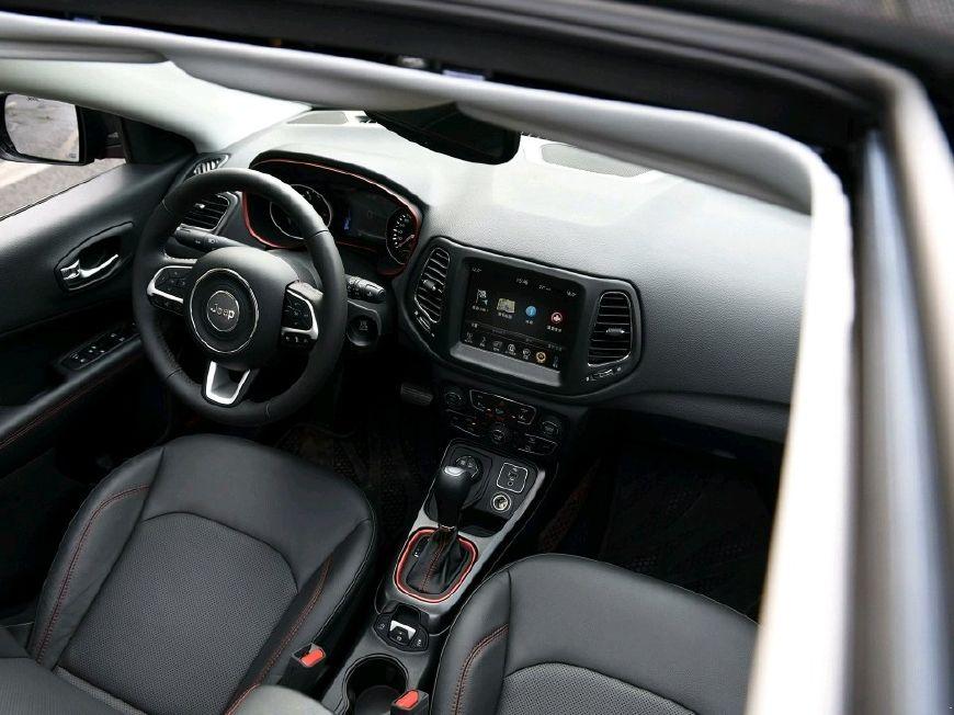 17万就带四驱, 8S破百配9AT, 颜值档次完胜途观L!