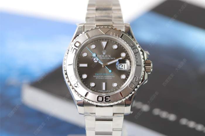 大成讲表:jf劳力士游艇名仕-陪你下水的首选