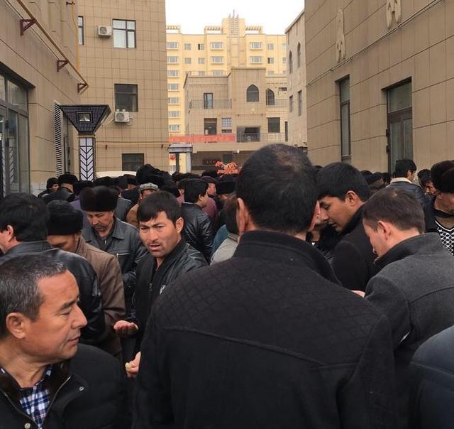 最新消息!!和田玉身价暴涨 商家忧心市场面临崩盘