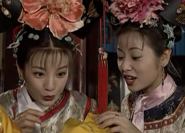 還珠: 十五阿哥出生, 紫薇問了令妃一句話, 她的回答暴露了野心