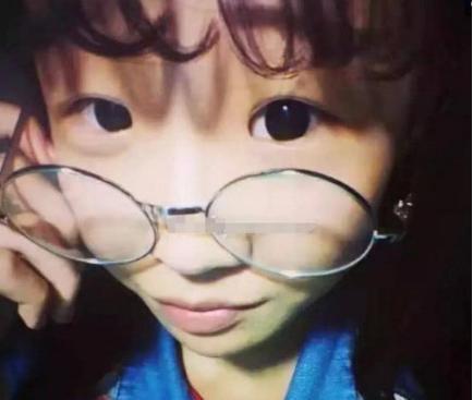 网红温婉一夜爆红, 光代言费就300万!