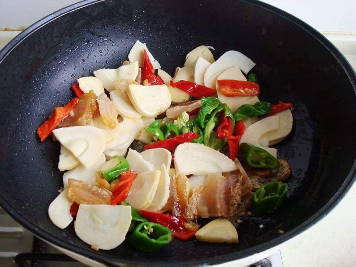 舌尖的诱惑冬笋焖腊肉 舌尖的诱惑冬笋焖腊肉