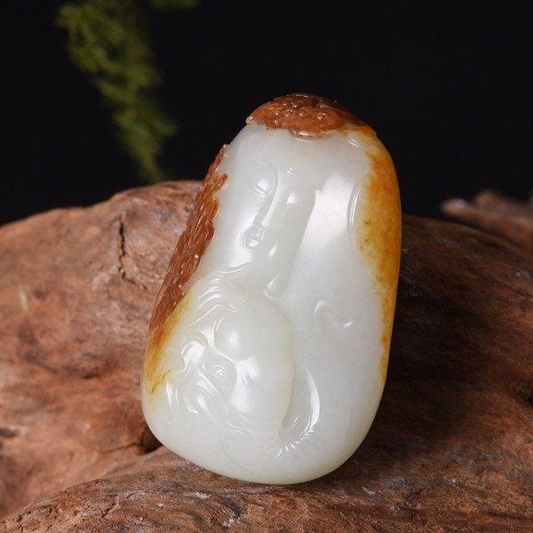 和田玉籽料原石是如何演变的!