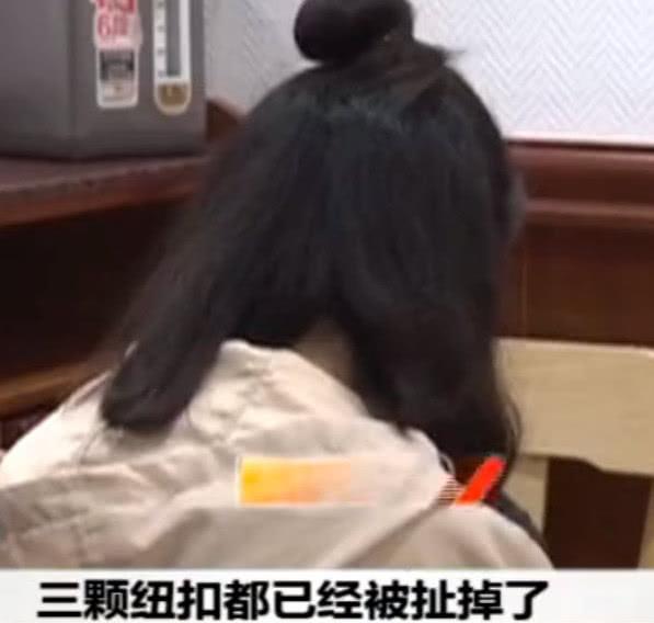 男子酒后撕烂饭店17岁服务员上衣, 称: 道歉了还想怎样