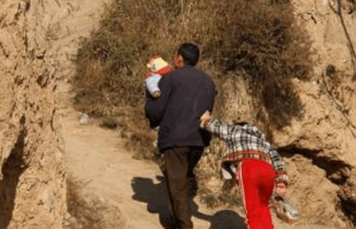 古代盛行的葬禮“瓦罐葬”, 花樣式的活埋