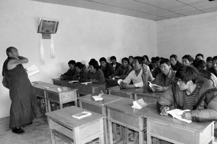 为什么新中国刚成立, 马上就进行简化汉字?