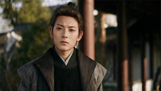 为什么穿越者王莽会输给位面之子刘秀