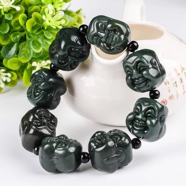 和田玉的 肉 皮 沁 之间有什么?