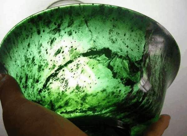 这些玉根本不是玉, 你被骗了吗?