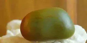 和田玉行家教你“七”招别心甘情愿, 买名不副实的和田玉