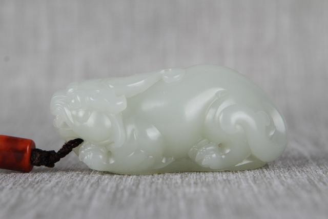 都说玉是身份地位财富象征, 有哪些题材可以衬托高贵身份