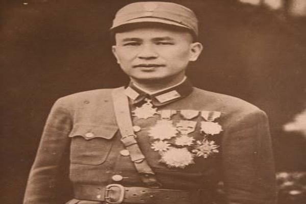 北伐军总司令总参谋长及八个军长资料大全