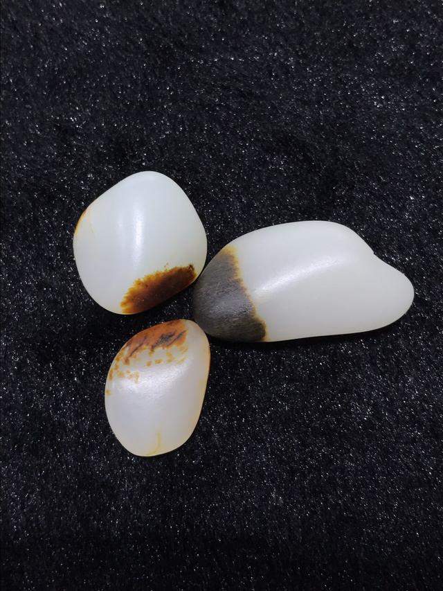 在和田玉龙喀什河, 尝试一把捡料的艰辛。