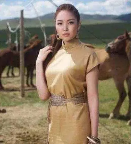 曾是中国领土, 建国不到100年, 如今借钱度日, GDP不如中国一县