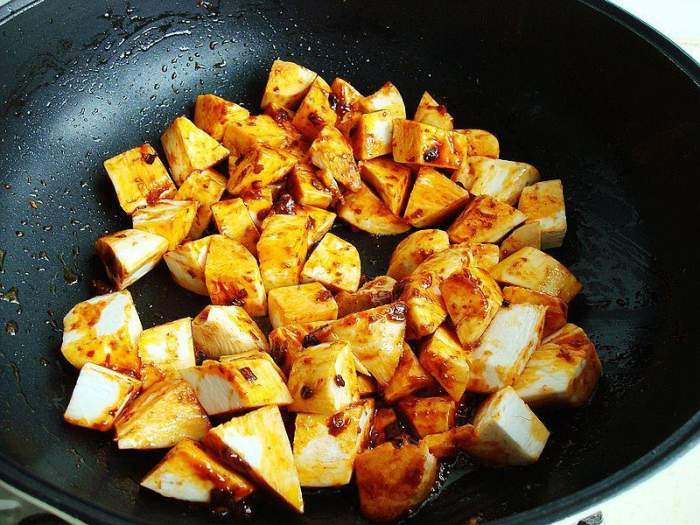 杏鲍菇这做法太绝了好吃又好做 杏鲍菇这做法太绝了好吃又好做