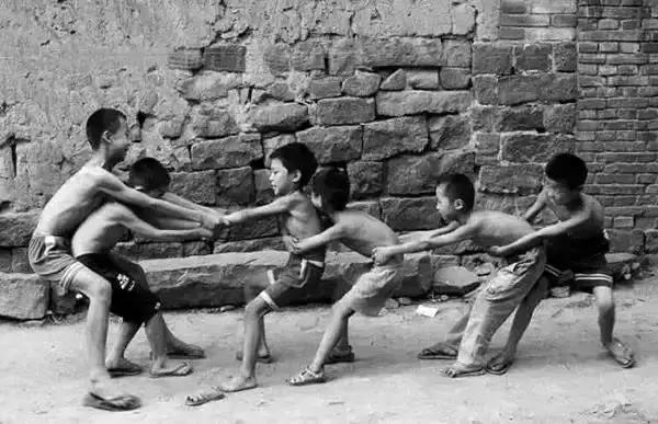 这些老照片, 献给我们回不去的童年!