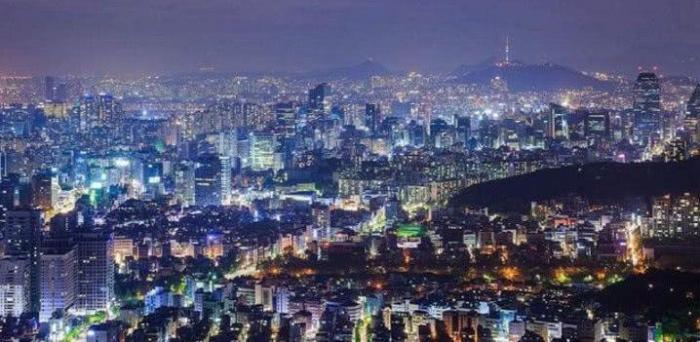 亚洲四小龙现状: 香港新加坡富裕, 而其中一个却成了发达国家!