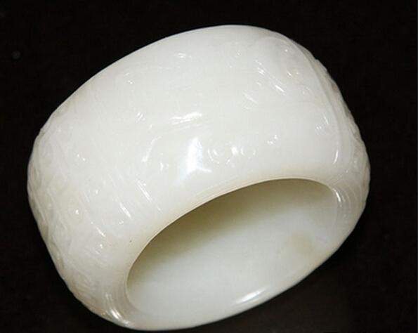 一块起拍6千万1.2亿被拍下的石头, 竟神似烤鸭