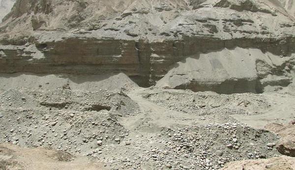 玉侠揭秘: 关于新疆和田玉籽料枯竭的传言是真是假