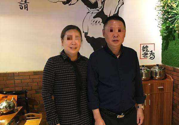 女子餐厅吃饭, 餐厅经理要价2000元, 报警后才知道经理救了她