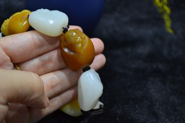 玩和田玉真的会“中毒”, 收藏玉器有门道, 藏玉、鉴玉还要找对人!