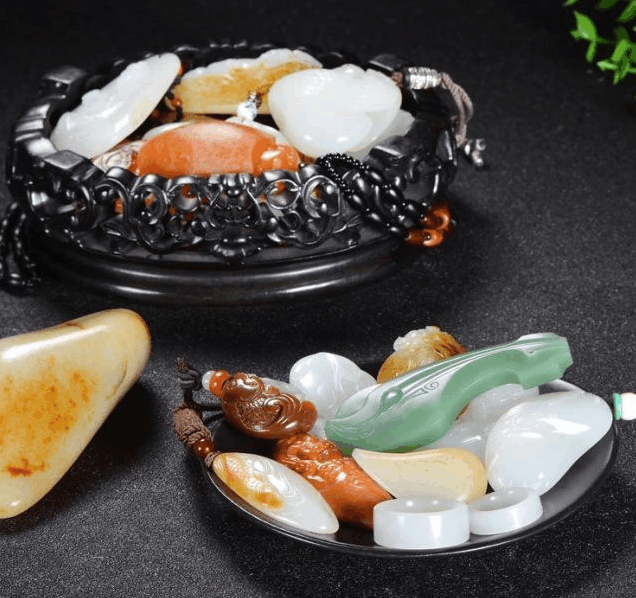 搞玉的都不容易! 互利共赢十白九松、十籽九裂, 和田玉就是这么残忍