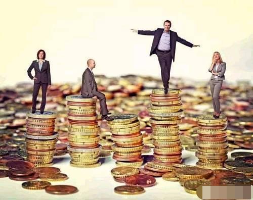 一個國家攻擊一個國家時，為什么不印敵國的紙幣，讓他們通貨膨脹？