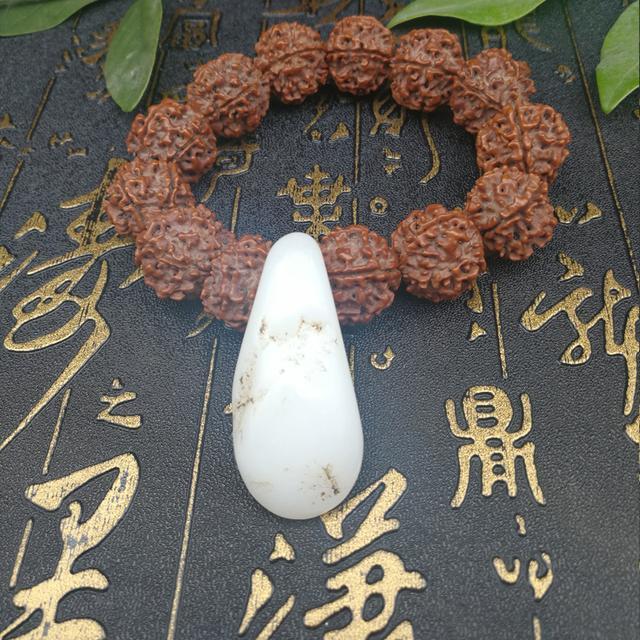 为了这块玉石, 他们赌上了一生