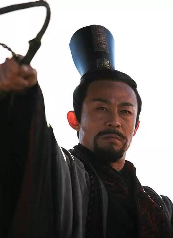 秦始皇奋六世余烈, 从贡献来看, 实际上有三世是打酱油的