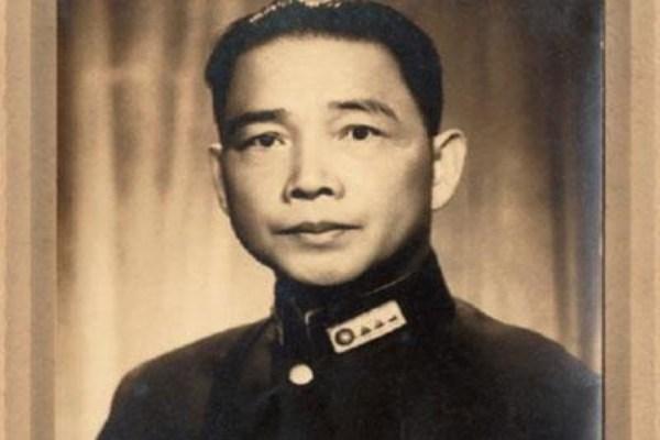 抗战中投敌叛国的高级将领大全