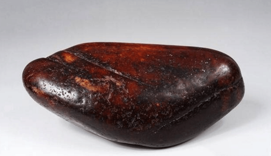 玉侠细说: 玩和田玉的误区? 重古不中今、重皮不重肉