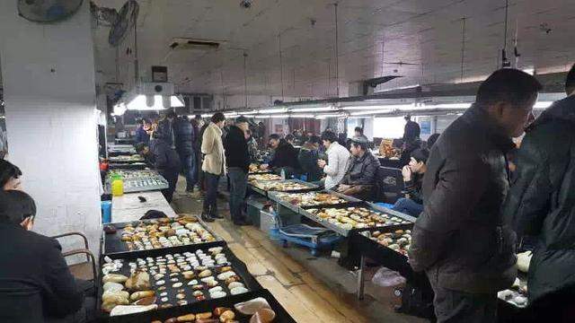 未来和田玉市场的三大趋势, 该如何收藏和田玉?