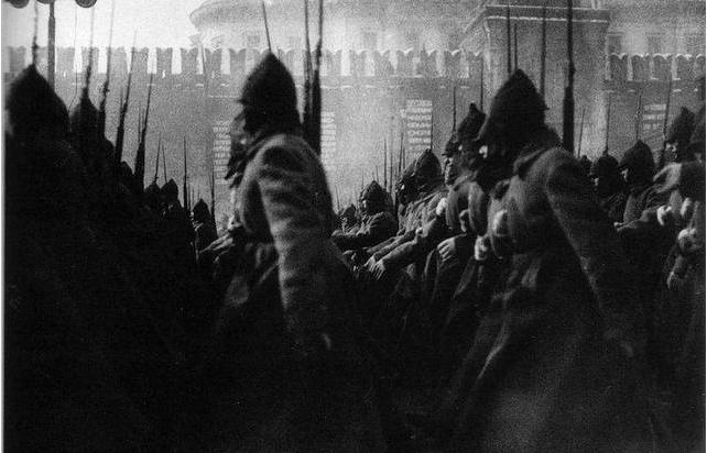 苏军元帅被直接降为列兵, 折磨3年才枪决, 斯大林却真不该背这锅