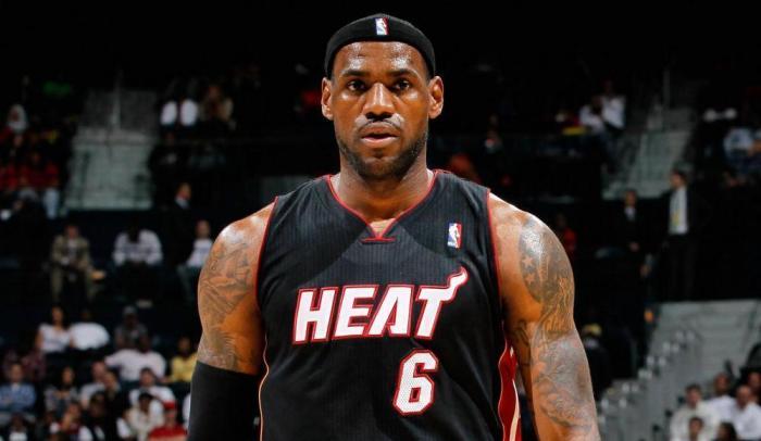 为什么很多巨星都只佩服科比, 却无视詹姆斯