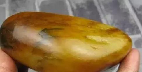 一刀切出了富翁, 一刀也切出了疯子!