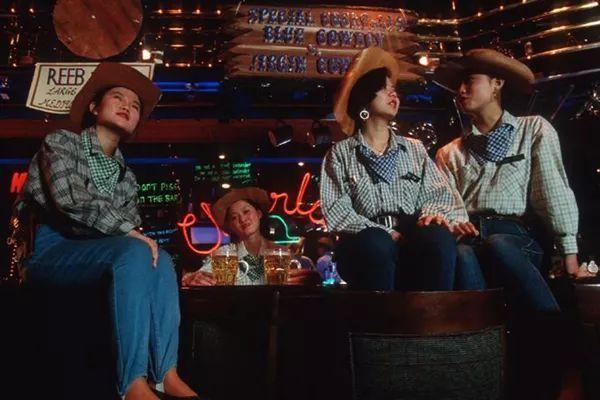 1995年镜头下的中国女性, 潮流与美貌共存的年代