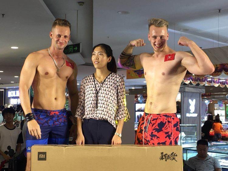 今日阳光限定版M1-60v标配版限时发售 现场惊爆价格仅29980元